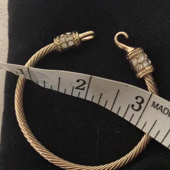 Bracelets three sets - Picture 4 of 7